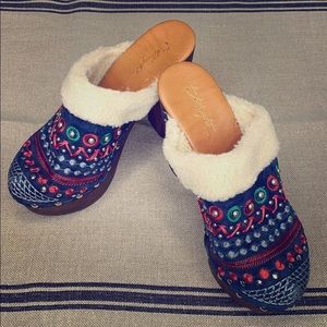 Miss Albright Terrestrial Clogs - 6